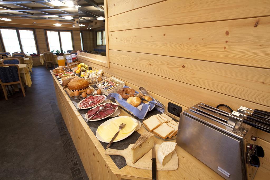 Hotel Marzia Livigno Ngoại thất bức ảnh