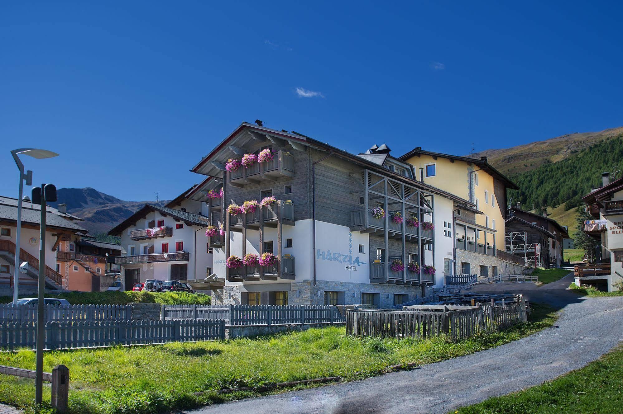 Hotel Marzia Livigno Ngoại thất bức ảnh