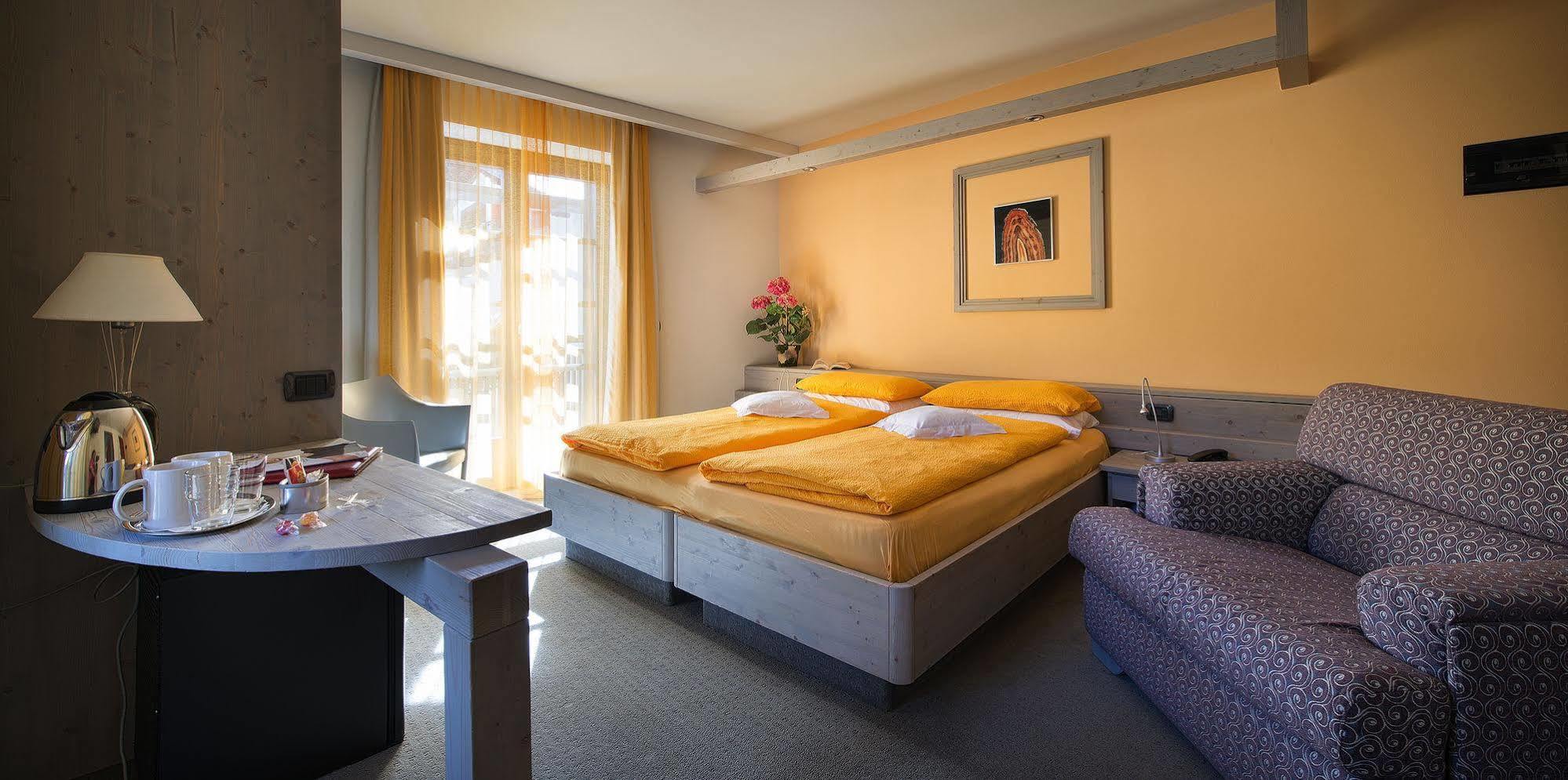 Hotel Marzia Livigno Ngoại thất bức ảnh